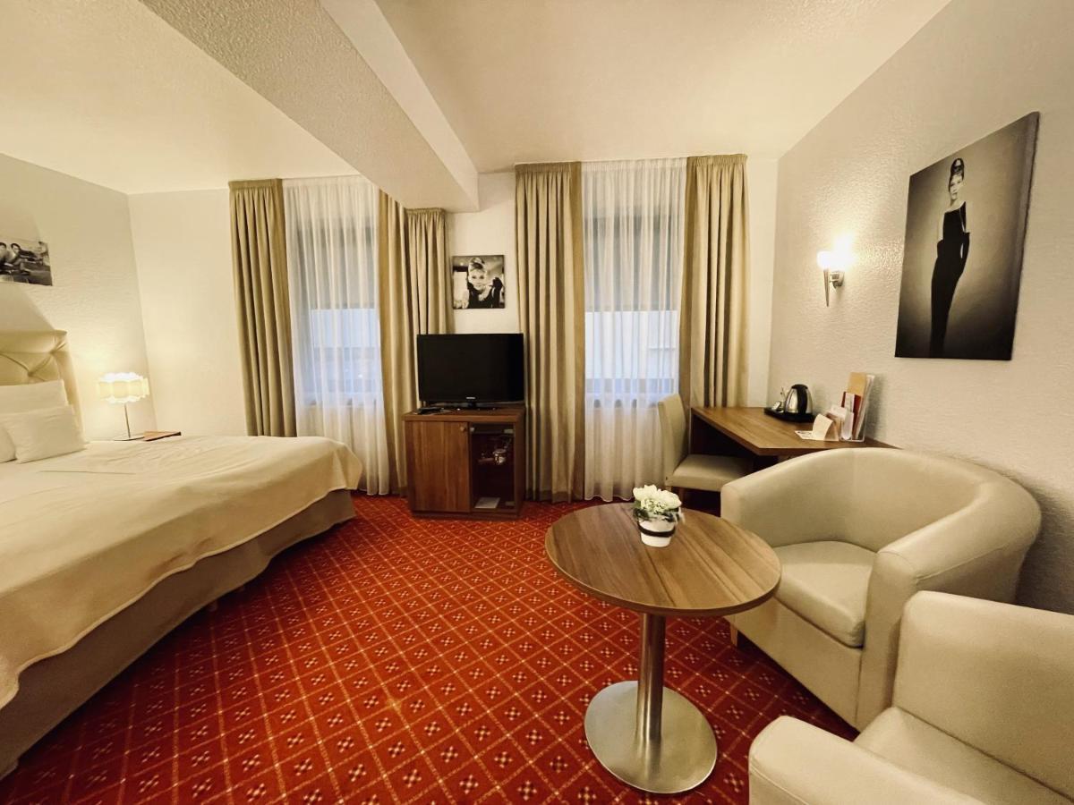 Schloss Hotel Herborn Herborn  Extérieur photo