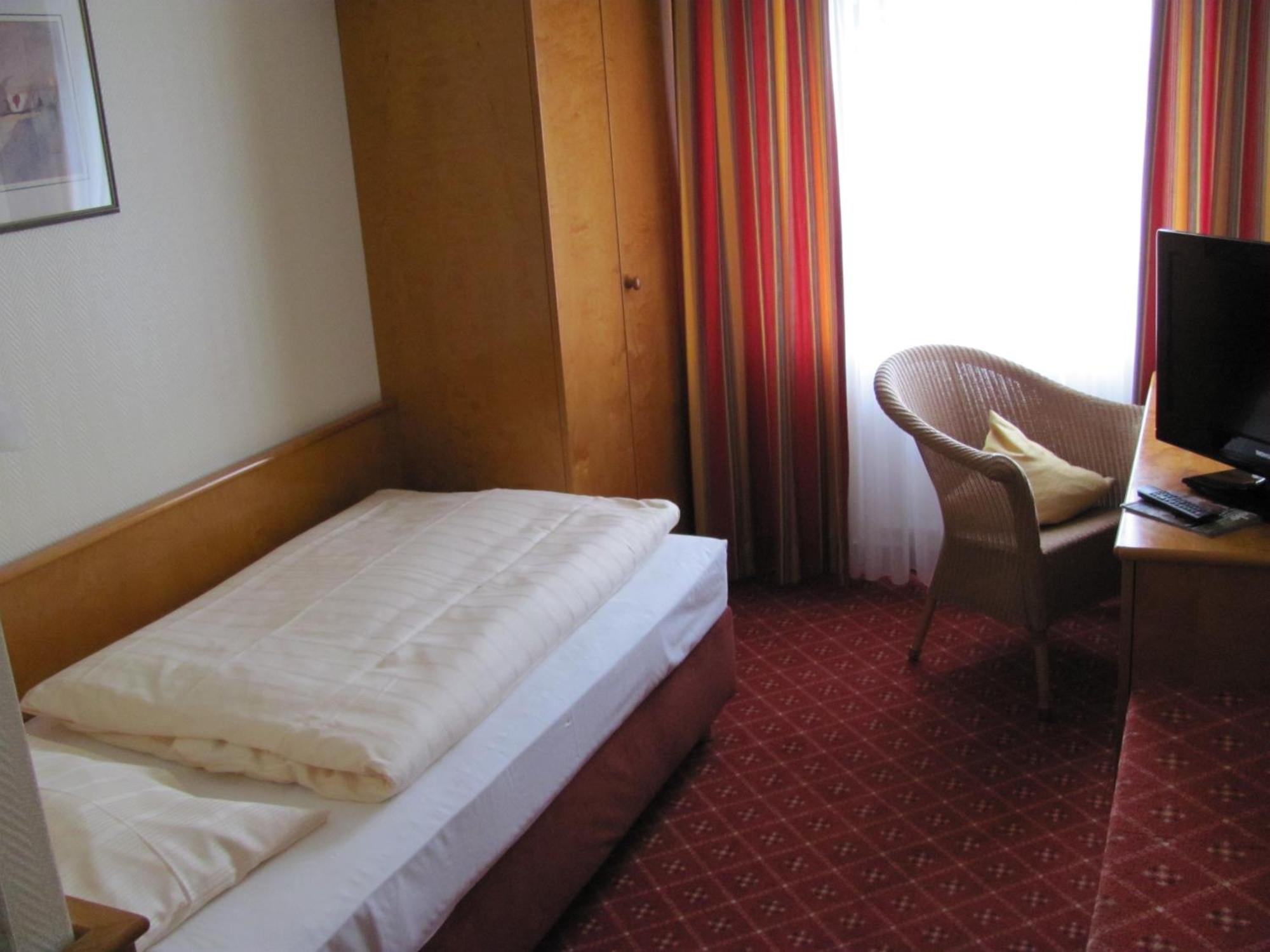 Schloss Hotel Herborn Herborn  Chambre photo
